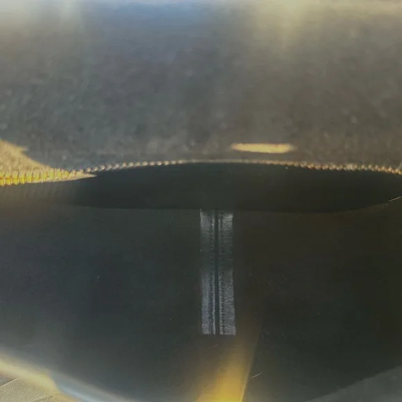 Vintage Coach legacy Small Flap - Picture 16 of 17